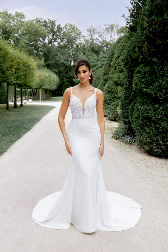 Das Brautkleid 44514 vom Hersteller Sincerity, im Hochzeitshaus Konstanz