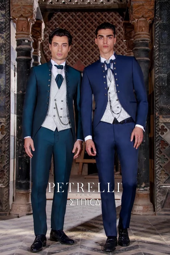 Der Anzug C40008 vom Hersteller Petrelli, im Hochzeitshaus Konstanz